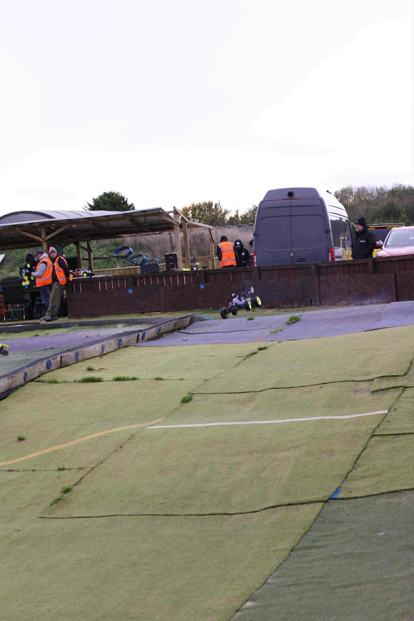 gallery img id B1NqQb68yS1_0qRqMT9B_