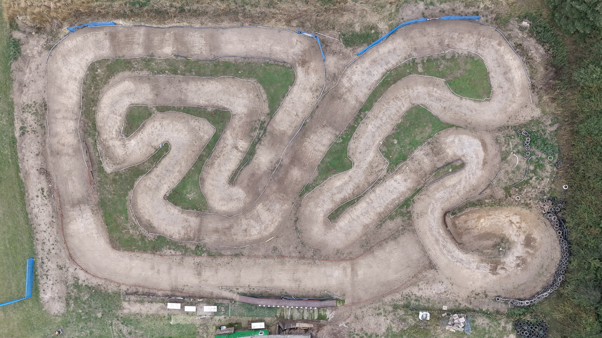 Aerial view showing the corners and jumps of Hardwick’s dirt racing circuit